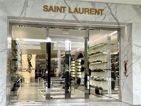 saint laurent outlet store locations